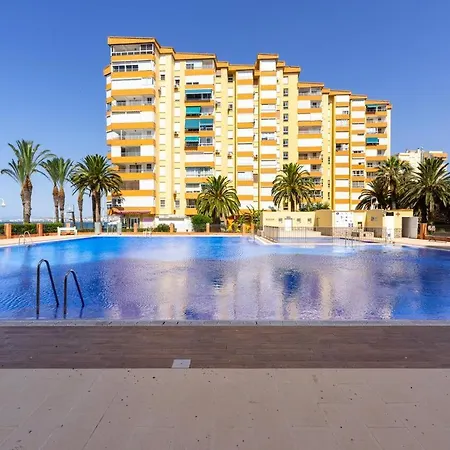 Beachfront In * ألغاروبو - كوستا